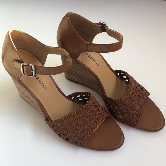 Lucky Brand Brown Wedges Size 9.5 - Picture 1 of 3